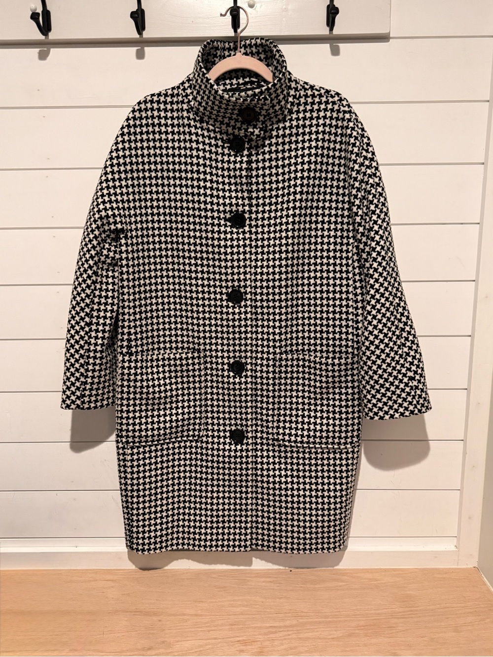 Vintage Jaeger Houndstooth Coat Wool Blend Black and White Size 12